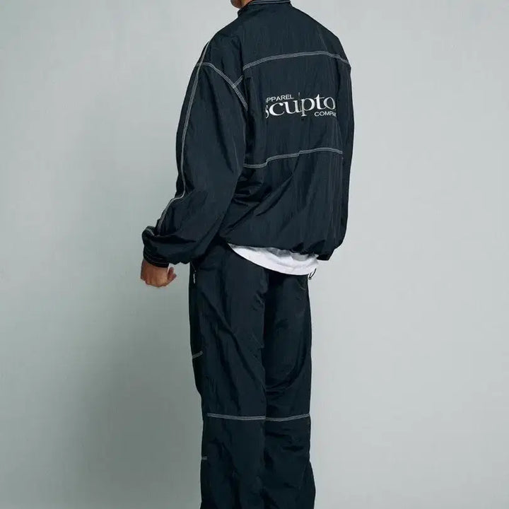 [BUNJANG] Sculptor Triple Stitched Windbreaker Black (Size M) / 스컬프터 Triple Stitched Windbreaker Black M
