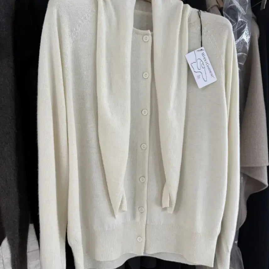 [BUNJANG] Ob Two-Way Scarf Knit Cardigan (Ivory) / [새상품/재고세일] 오브 투웨이 스카프 니트 가디건 (아이보리)