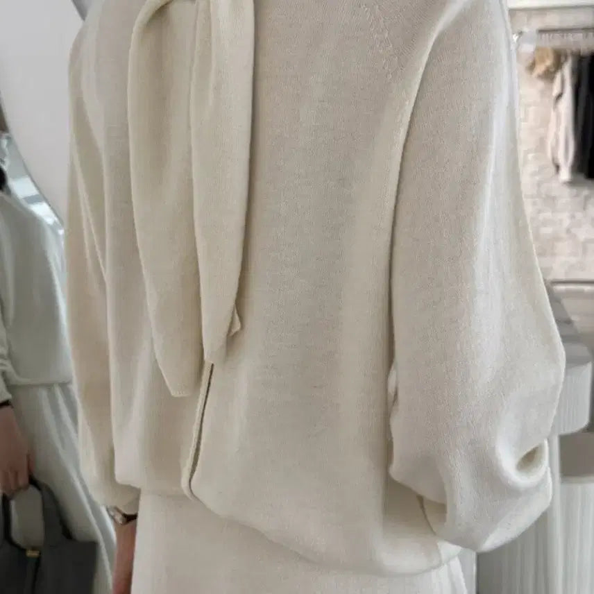 [BUNJANG] Ob Two-Way Scarf Knit Cardigan (Ivory) / [새상품/재고세일] 오브 투웨이 스카프 니트 가디건 (아이보리)