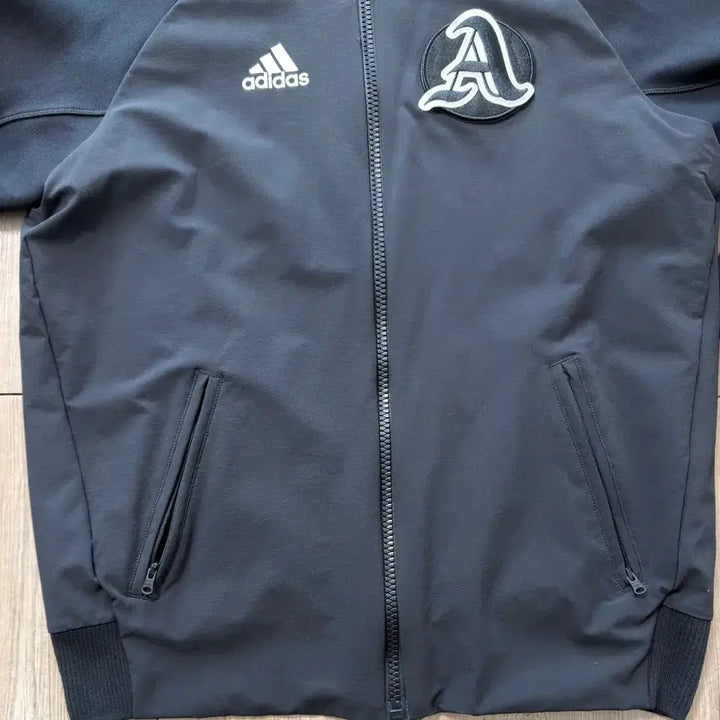 [BUNJANG] Adidas Windbreaker 2XL / 아디다스 바람막이 2XL 판매합니다