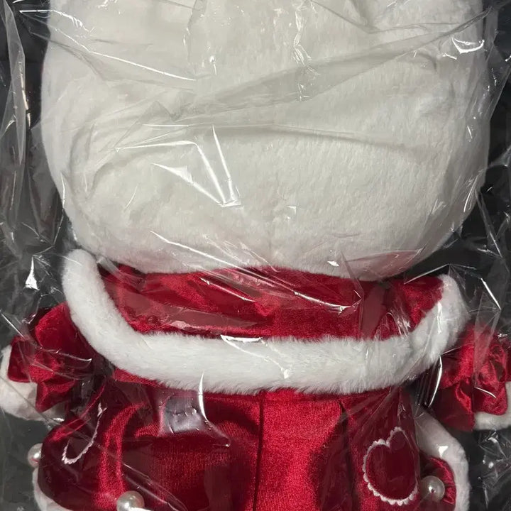 [BUNJANG] Sanrio Hello Kitty Santa Costume Plush Doll / 성수 산리오 팝업 한정 헬로키티 대형