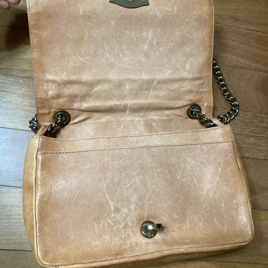 [BUNJANG] SJSJ Quilted Chain Crossbody Bag / sjsj 에스제이 퀼팅 체인 크로스백 택포25000