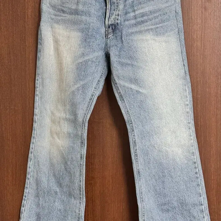 [BUNJANG] Man in Jungle Bootcut Denim / 31-32) 맨인정글 부츠컷데님