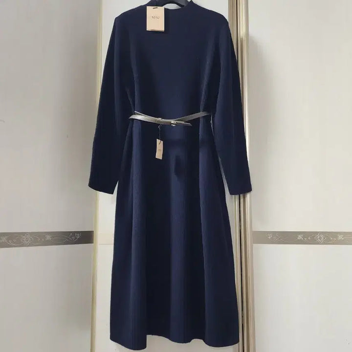[BUNJANG] SJSJ Mock Neck Belted Knit Dress / 한섬 SJSJ 에스제이 23FW 모크넥 벨티드 니트 드레스 원피스.새상품