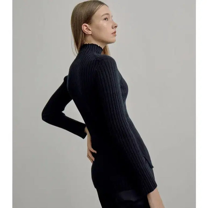 [BUNJANG] Blancshow Essential Top Knit Charcoal S / 블랑쇼 에센셜 탑 니트 차콜 s