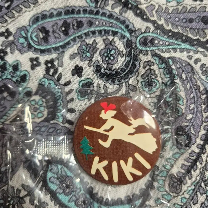 [BUNJANG] Ghibli Kiki's Delivery Service Can Badge / 지브리 마녀배달부 키키 캔뱃지