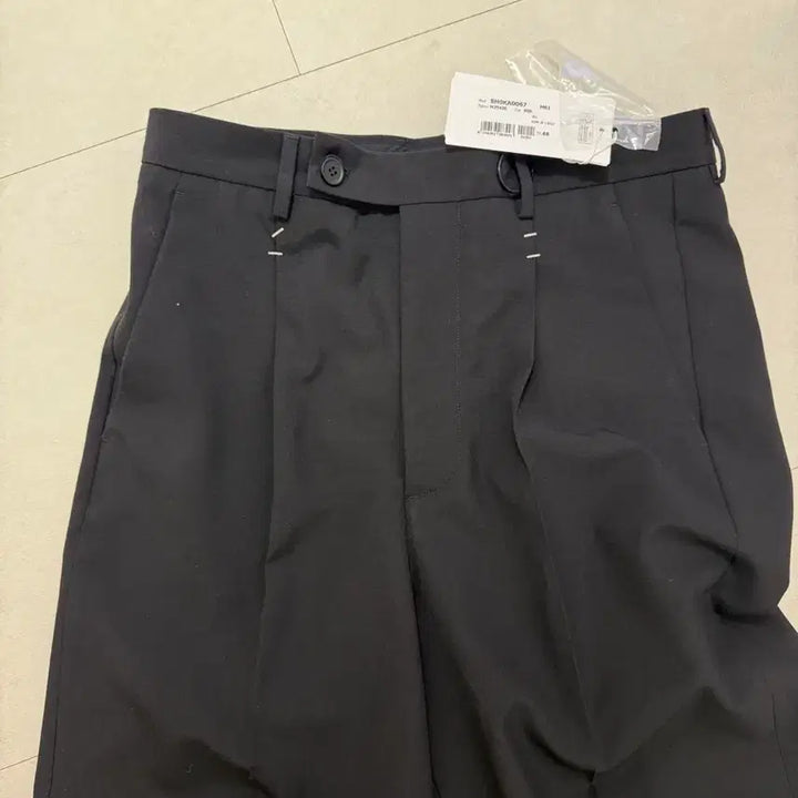 [BUNJANG] MM6 Maison Margiela Stapled Wool Trousers / (새제품) MM6 메종 마르지엘라 스테이플드 울 트라우저 48