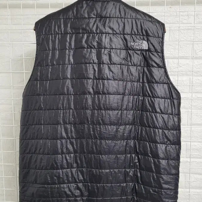[BUNJANG] The North Face Goldwin Korea PrimaLoft Padded Vest XL / [105]노스페이스 골드윈코리아 양면 프리마로프트 패딩조끼 황금XL