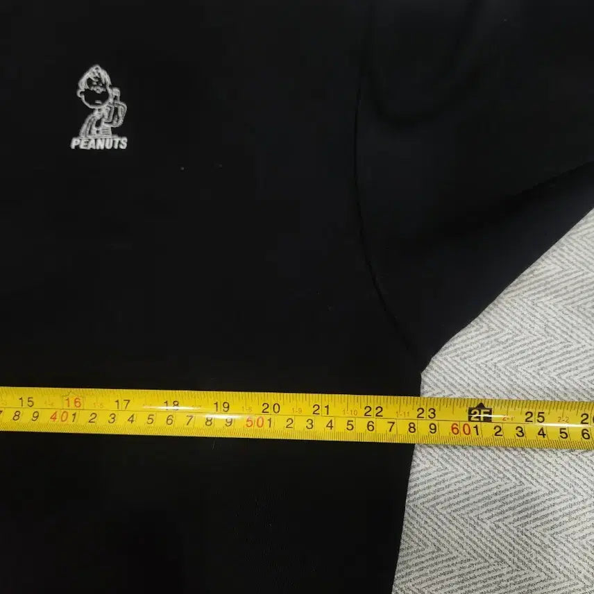 [BUNJANG] Frank Stone Snoopy Embroidered Sweatshirt (Men&