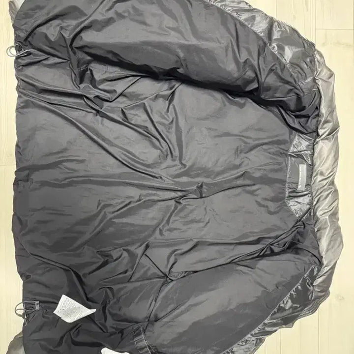 [BUNJANG] ATEEZ San Puffer Jacket (Black, XL) / 산산기어 푸퍼 자켓 블랙(XL) 3사이즈