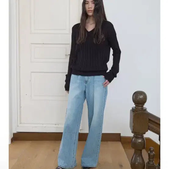 [BUNJANG] Mazone See-through V-neck Knit Black / 마조네 시스루 V넥 니트 블랙