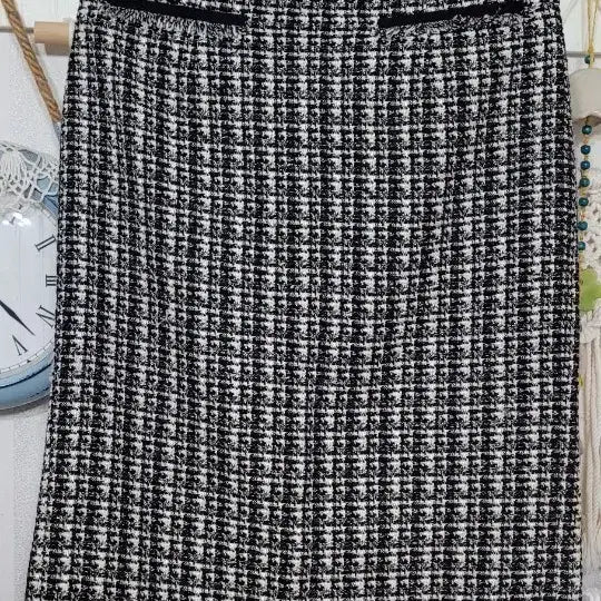 [BUNJANG] Renny Ron Tweed Skirt / 레니본 트위드스커트 매장상품 54