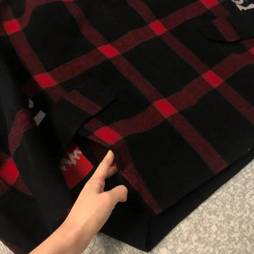 [BUNJANG] Benetton Alexander Checkered Hooded Handmade Coat / 베네통 21년 알렉산더 체크 후드 핸드메이드 코트 노르딕 에스닉