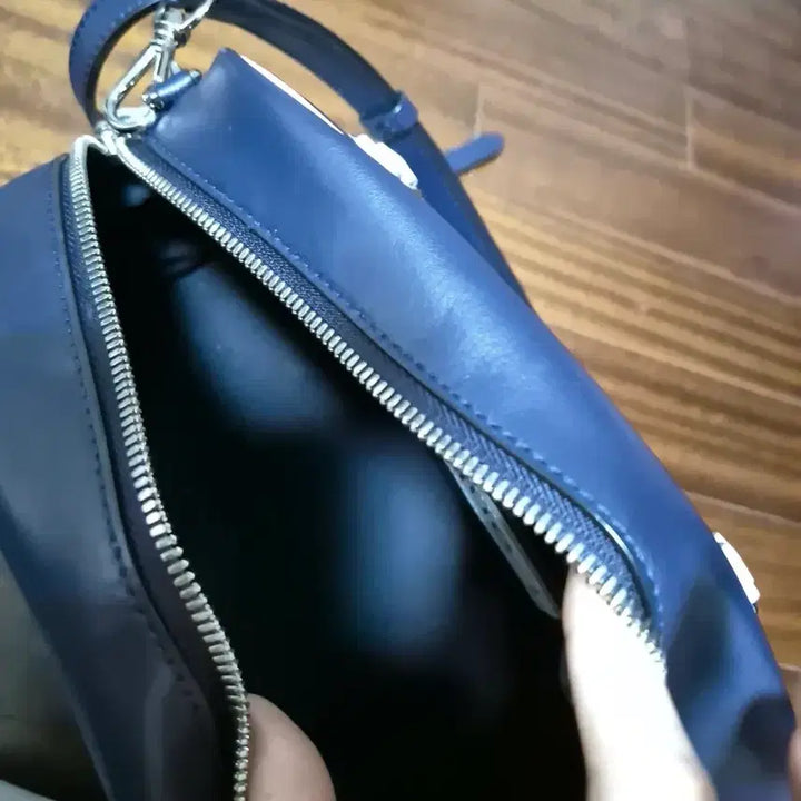 [BUNJANG] Vunque Cabin Crew Tote Bag / 분크 가방 캐빈 크루 토트백