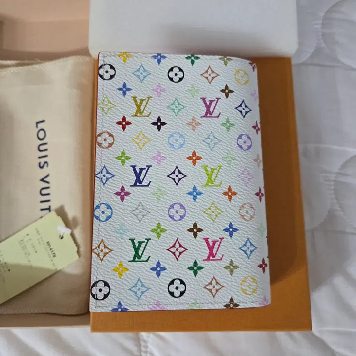 [BUNJANG] Louis Vuitton Murakami Passport Wallet / [새상품 풀구성]루이비통 무라카미 여권 지갑