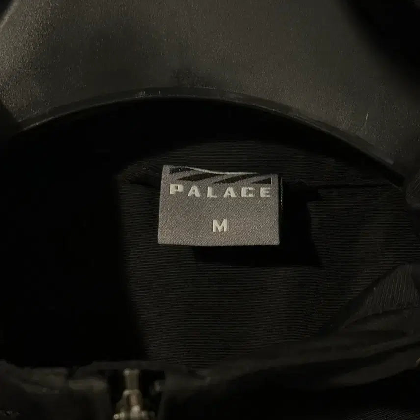 [BUNJANG] Palace Oakley Nitro Fuel Jacket M / 팔라스 오클리 니트로퓨엘 자켓 M