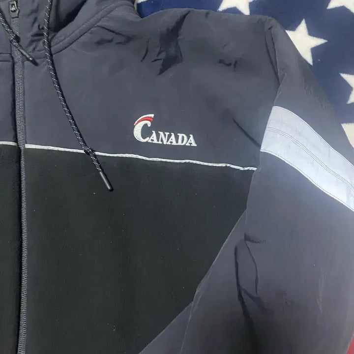 [BUNJANG] Descente Canada Inspired Fleece Jacket / 데상트 캐나다 인스파이어드 후리스