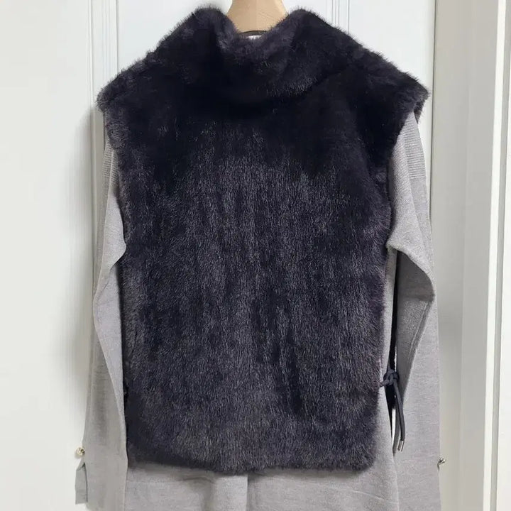 [BUNJANG] Eco Fur Side Slit Vest / <새상품> 에코퍼 옆트임 베스트