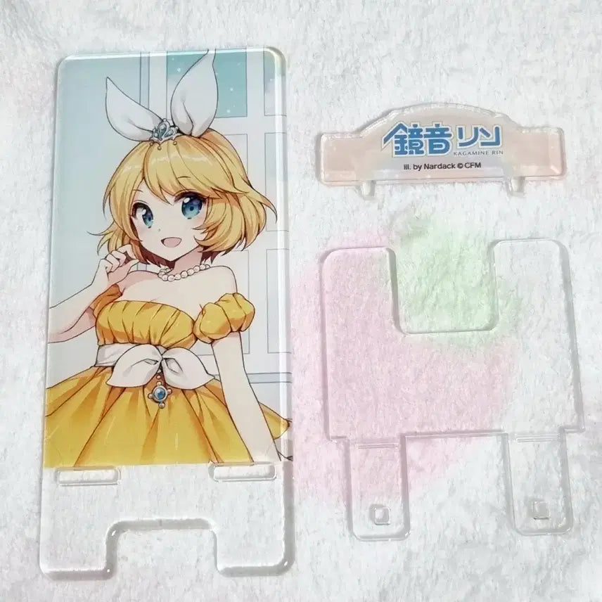 [BUNJANG] Vocaloid Kagamine Rin Yukimiku Acrylic Stand Phone Holder / 보컬로이드 카가미네 린 유키미쿠 핸드폰 거치대 아크릴 스탠드