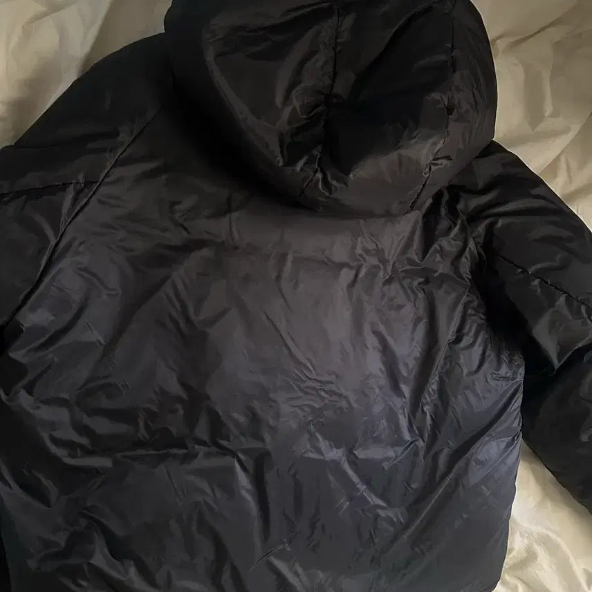 [BUNJANG] UMYANG CURVED GOOSE DOWN JACKET Black M Size / 음양 CURVED GOOSE DOWN JACKET 블랙 M사이즈