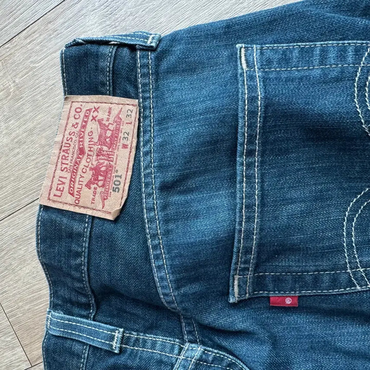[BUNJANG] Levi's 501 Medium Wash Jeans / (W32L32) 리바이스 501 중청