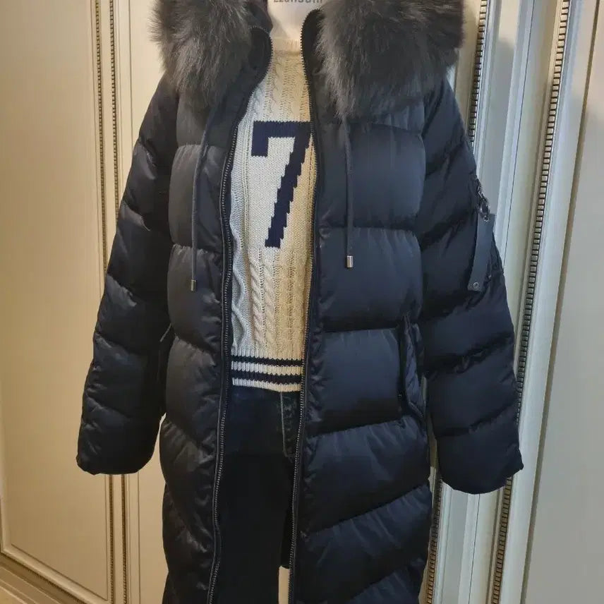 [BUNJANG] Vov Fox Fur Trimmed Long Down Padded Jacket / 보브 폭스퍼다운패딩