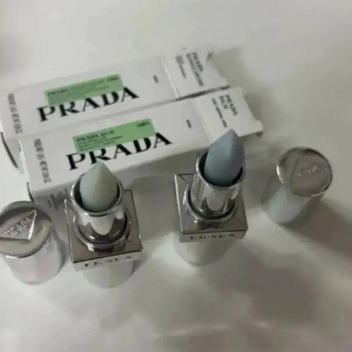 [BUNJANG] Prada U000 Green Lip Balm / 프라다 립밤 U000 그린 립밤 새제품