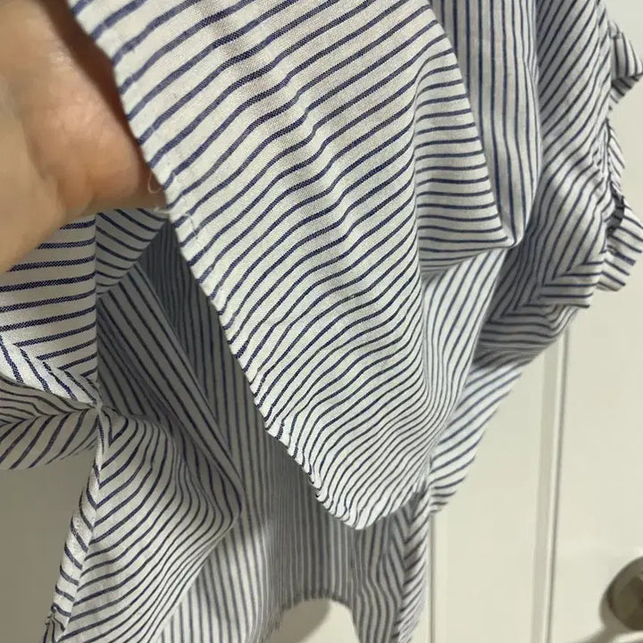 [BUNJANG] Vintage Striped Linen Blend Blouse / (일본 수입 빈티지)셔츠 블라우스 가오리핏 스트라이프 린넨 삼 레이온