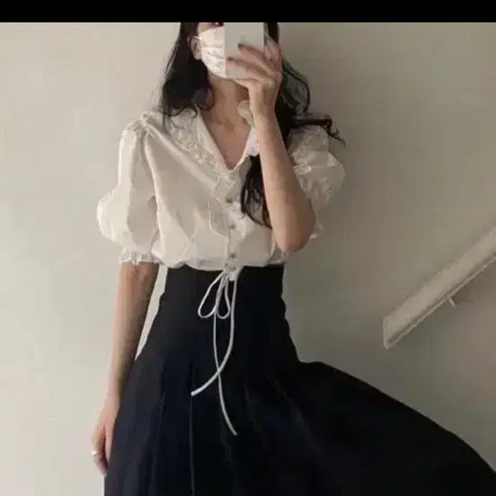 [BUNJANG] Pleats Crop Blouse / 플레따 핀턱 크롭 블라우스