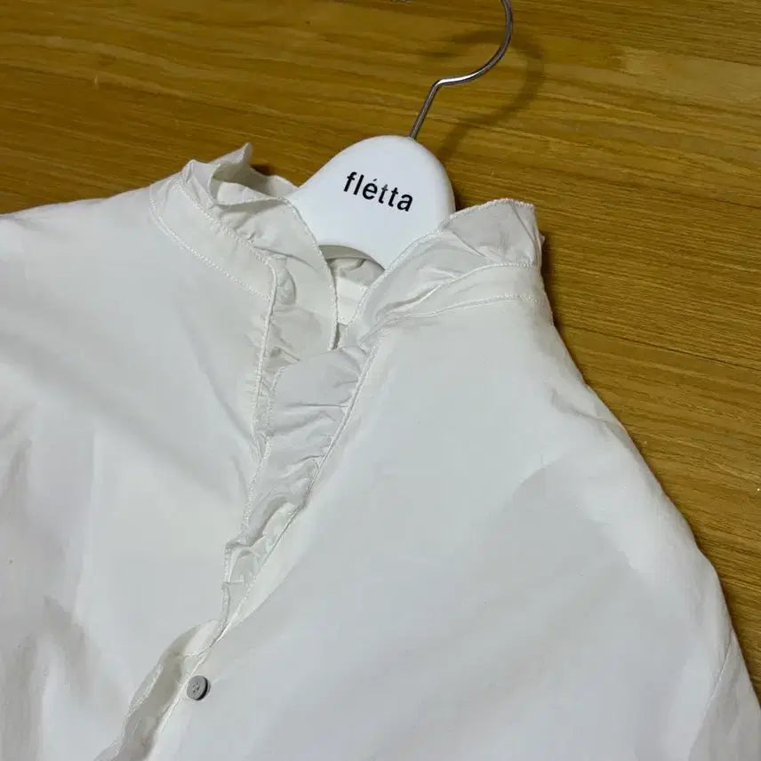 [BUNJANG] Pleats Crop Blouse / 플레따 핀턱 크롭 블라우스