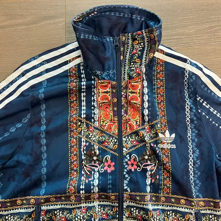 [BUNJANG] Adidas Kiran Deira Track Top (L) / (유니크 템)아디다스 끼란데이라 트랙탑 L