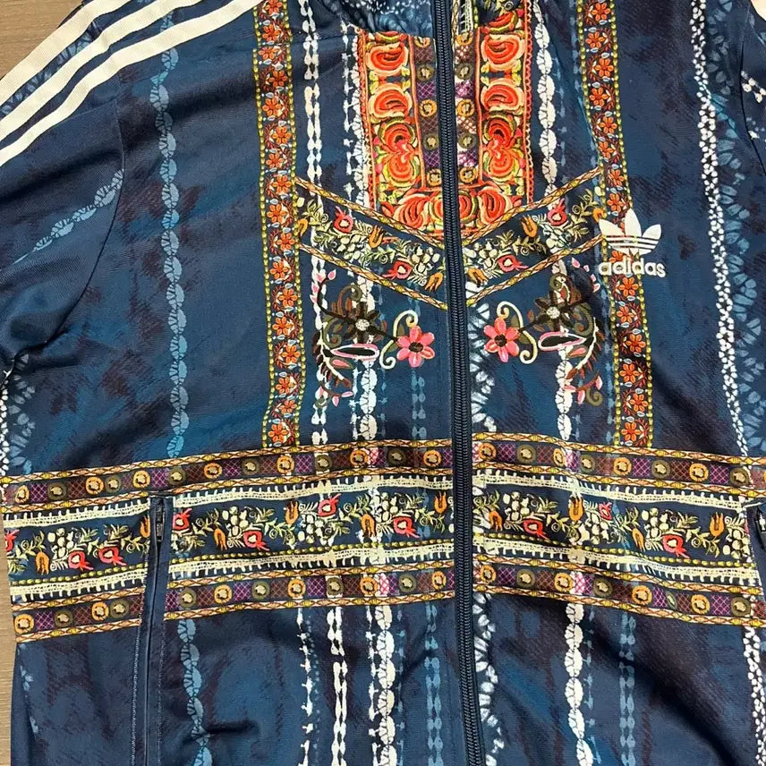 [BUNJANG] Adidas Kiran Deira Track Top (L) / (유니크 템)아디다스 끼란데이라 트랙탑 L