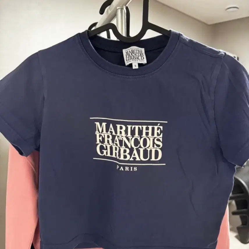 [SOLD OUT] 마리떼 프랑소와 저버 네이비 크롭 티셔츠 S