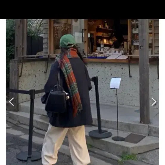 [BUNJANG] A Little Bit Half Coat / 어리틀빗 자체제작 하프 코트