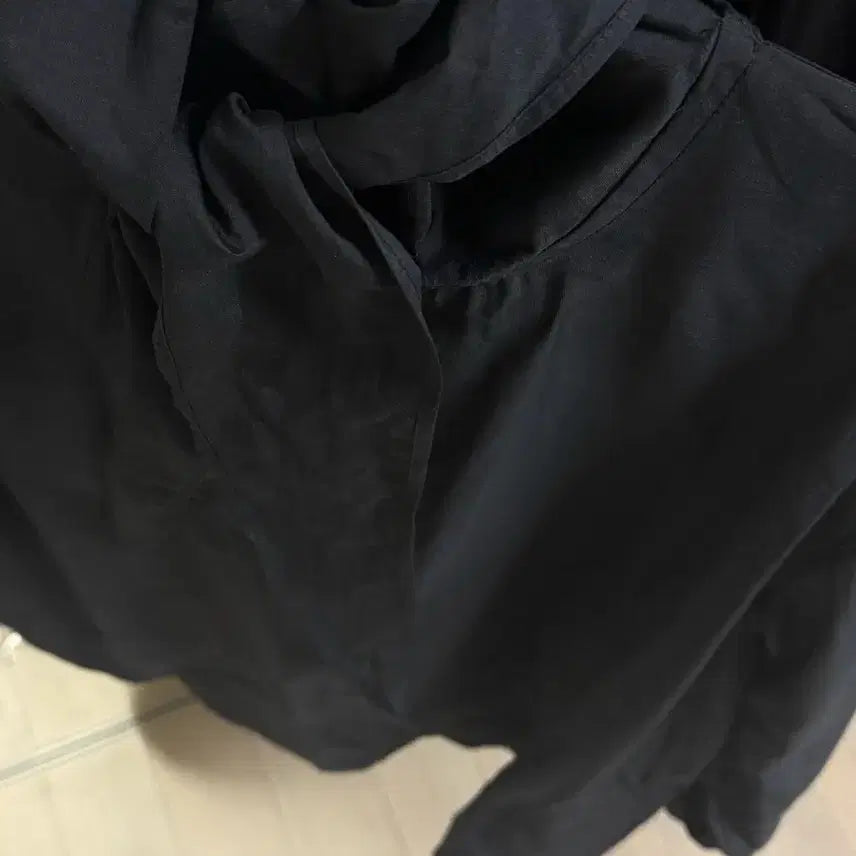 [BUNJANG] Kinda Beige Brett Tie Blouse / 킨다베이지 브렛 타이블라우스 (하객룩)