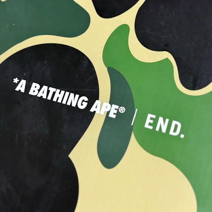 [BUNJANG] BAPE x END. Bapesta Green Burgundy Sneakers / [250/US 7] 베이프 X 엔드 콜라보 베이프스타 그린 버건디