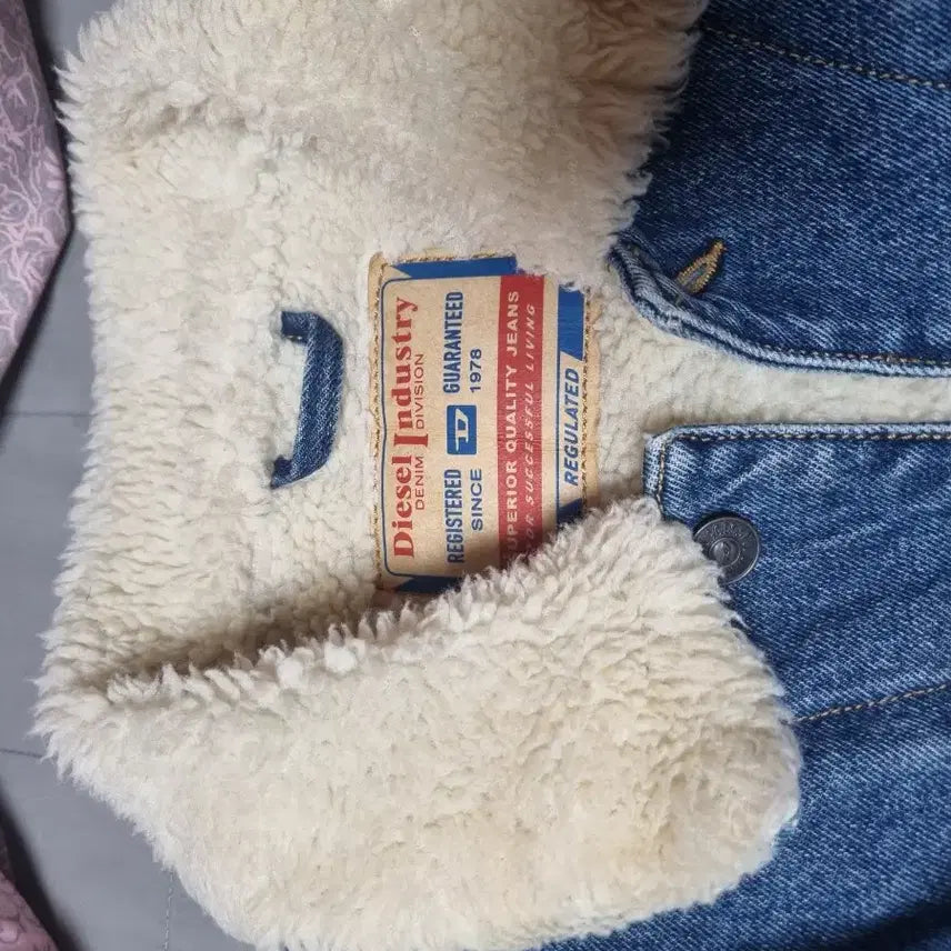 [BUNJANG] Diesel D BARSII Denim Jacket Medium Blue S / 디젤 D 바르시 데님 재킷 미디움 블루 S 사이즈 A06167007E5