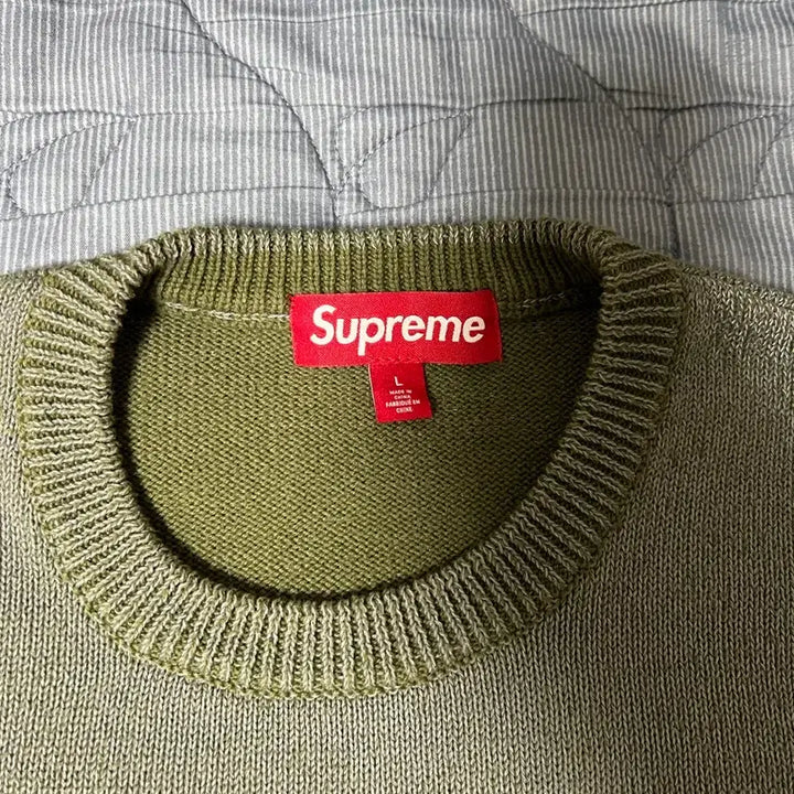 [BUNJANG] Supreme Reflective 24SS Knit Sweater / 슈프림 리플렉티브 24ss 니트