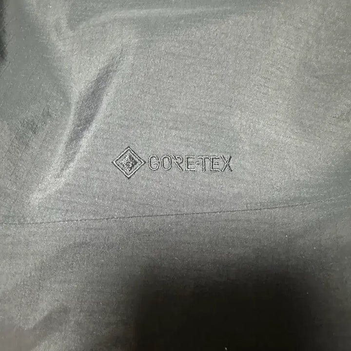 [BUNJANG] Arc'teryx Zeta SL Jacket / 아크테릭스 제타sl 블랙