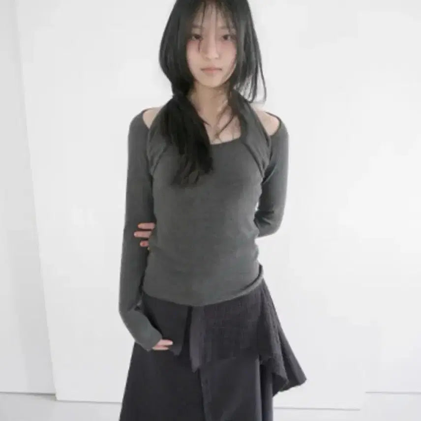 [BUNJANG] Ate Blue Aftermonday Angora Halter Top / 에테블루 홀터 슬림 탑 애프터먼데이 앙고라 홀터 티