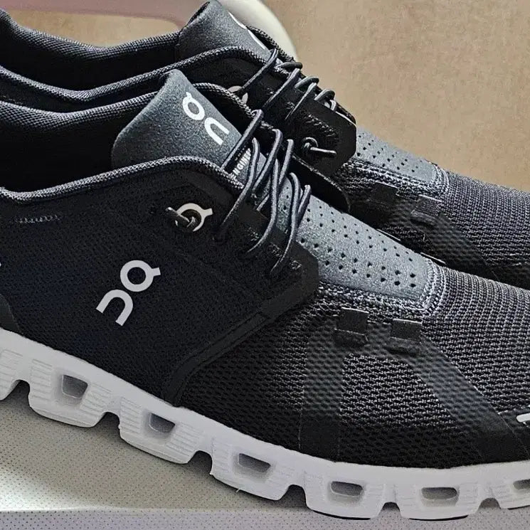 [BUNJANG] ON Running Cloud 5 / 새제품) ON 온 러닝 클라우드 5