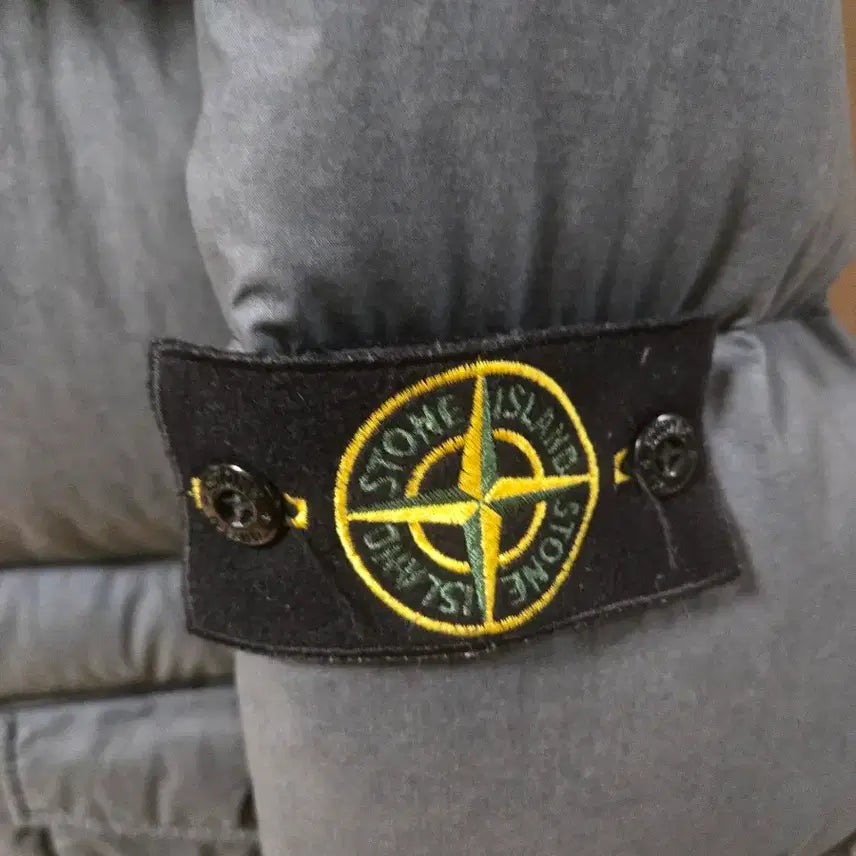 [BUNJANG] Stone Island Padded Jumper Gray / 스톤아일랜드 패딩 점퍼 그레이