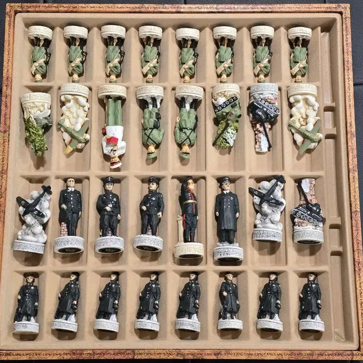 [BUNJANG] Nigri WWII Theme Chess Set / (대형) 세계 2차대전 체스 세트 이태리 핸드메이드 nigri