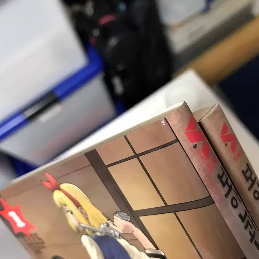 [BUNJANG] Security Guard Evans' Lie Comics Complete Set (Volumes 1-11) First Edition / 절판 만화책 코믹스 보안관 에반스의 거짓말 1~11권 올초판