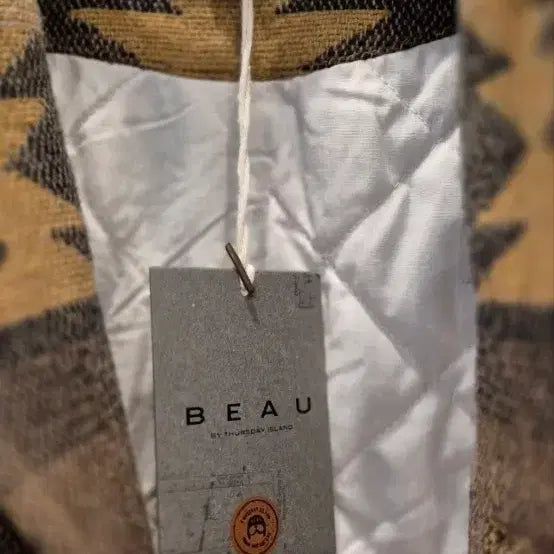 [BUNJANG] Thursday Island Pattern Coat / Thursday Island 패턴 코트  새상품