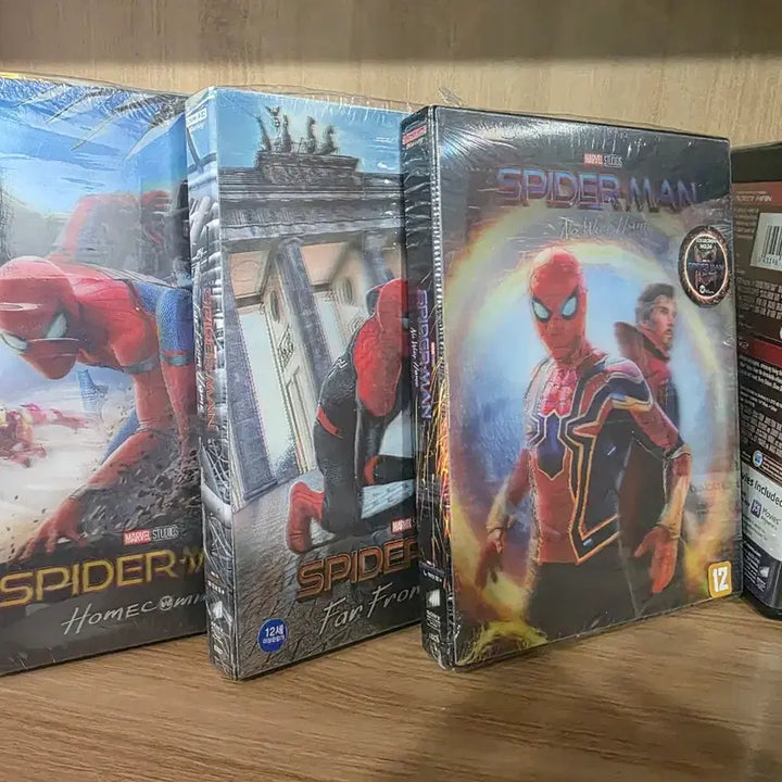 [SOLD OUT] (렌티큘러 스틸북) 스파이더맨 홈커밍/파프롬홈/노웨이홈 블루레이