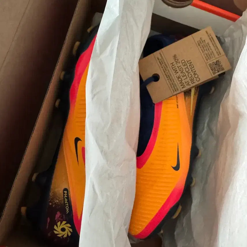 [BUNJANG] Nike Phantom 6 Low Pro FG Soccer Cleats Haaland Edition 275 / (새상품) 나이키 팬텀 6 로우 프로 FG 축구화 275
