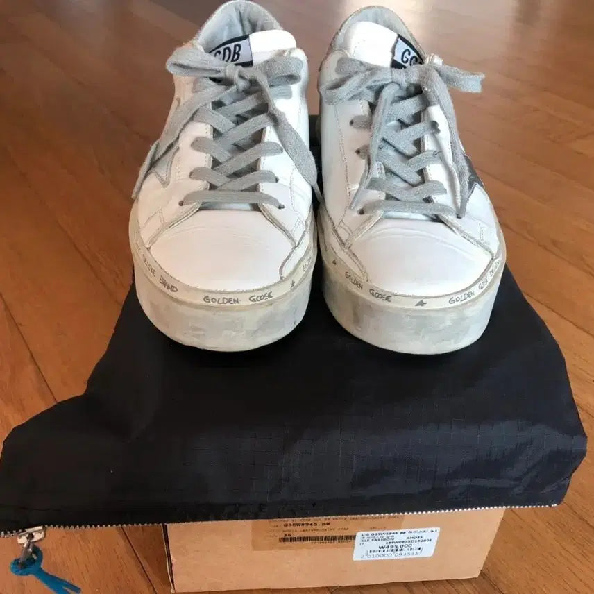 [BUNJANG] Golden Goose White Silver Sneakers 36 / 골든구스 화이트 실버 스니커즈 36