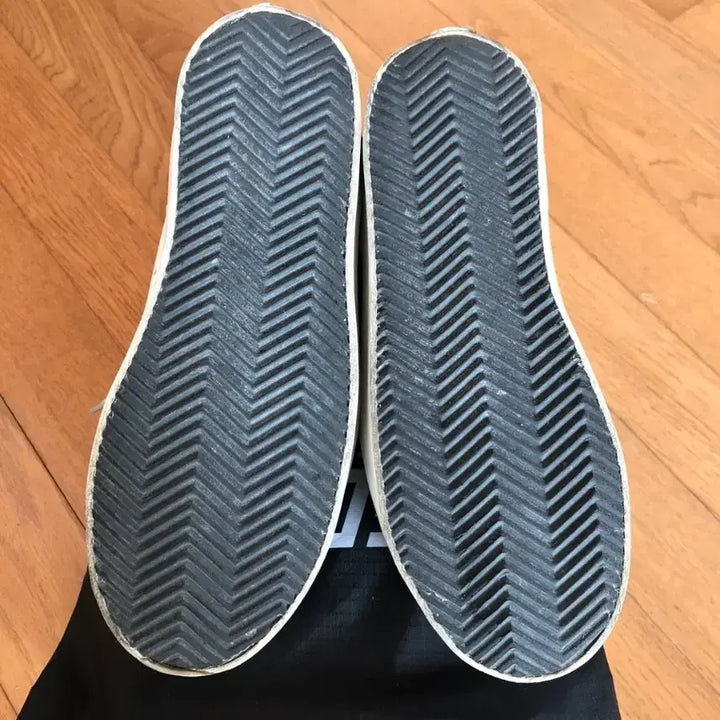 [BUNJANG] Golden Goose White Silver Sneakers 36 / 골든구스 화이트 실버 스니커즈 36