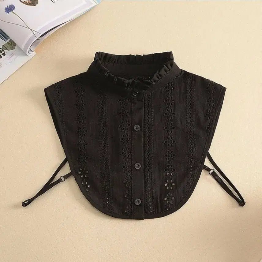 [BUNJANG] Lace Punching Black Collar / 레이스 펀칭 블랙 덧카라